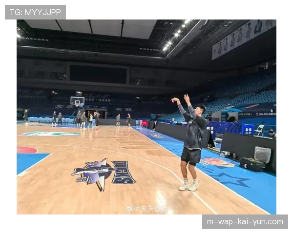 北京北汽对阵同曦：雷蒙复出后的防守贡献与轮换时间安排